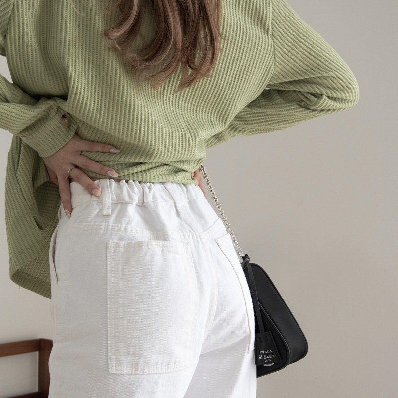 white baggy jeans / wide leg jeans