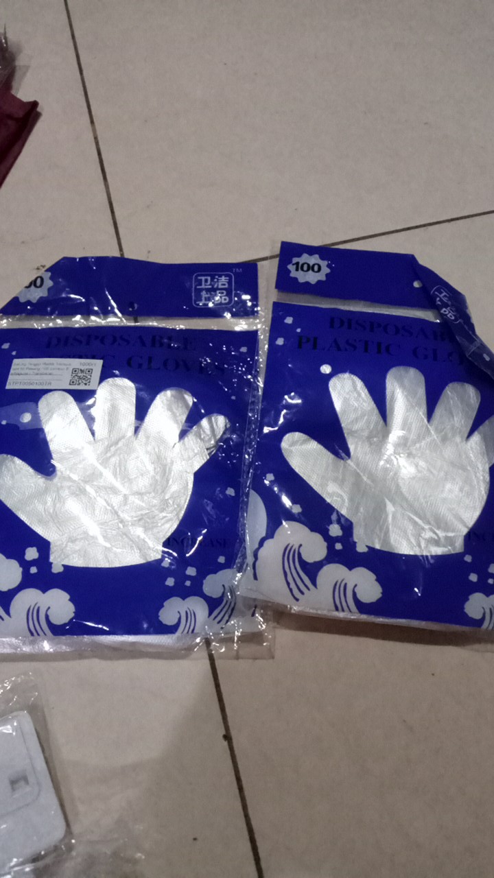 100 Pcs Sarung Tangan Plastik Transparan Sekali Pakai / Disposable Plastic Gloves