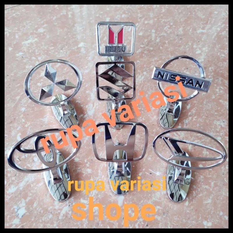 logo EMBLEM depan kap mesin lambang mobil tempel chrome crome besi toyota honda suzuki Mitsubishi daihatsu nissan mazda suzuki isuzu kia hyundai