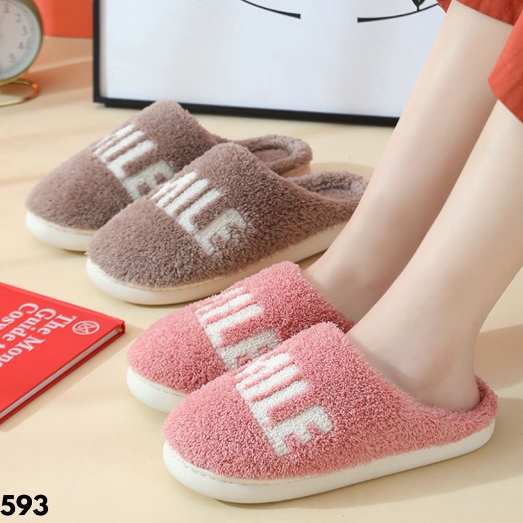 SANDAL COUPLE UNISEX RUMAHAN BULU IMPORT POLOS NYAMAN HANGAT ANTI BAU ELASTIS ANTI SLIP 593