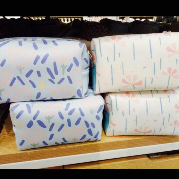 Miniso Floral Rectangle Cosmetic Bag Tas Kosmetik Kotak HEMAT