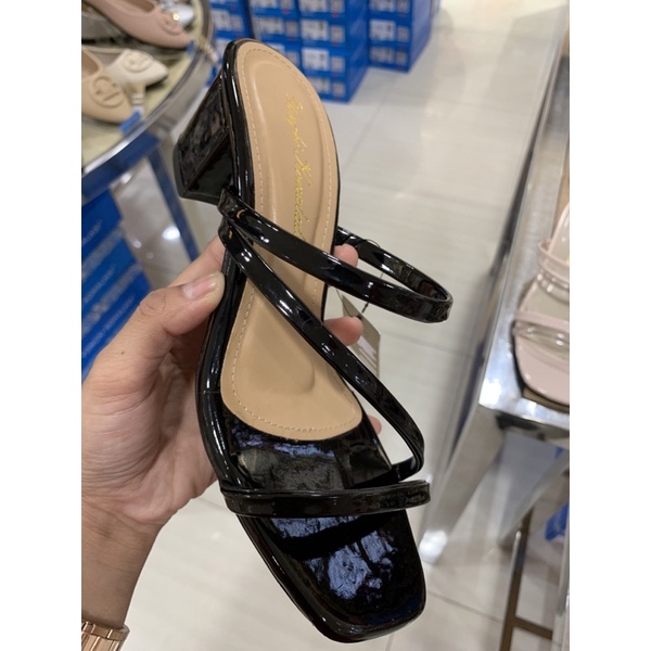 heels wanita yongki komaladi