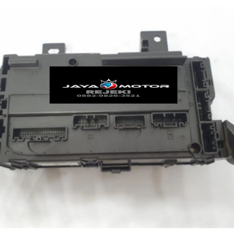 fuse box sekring Avanza Xenia 2016 up 82600 BZ430 / BZ730 ORIGINAL