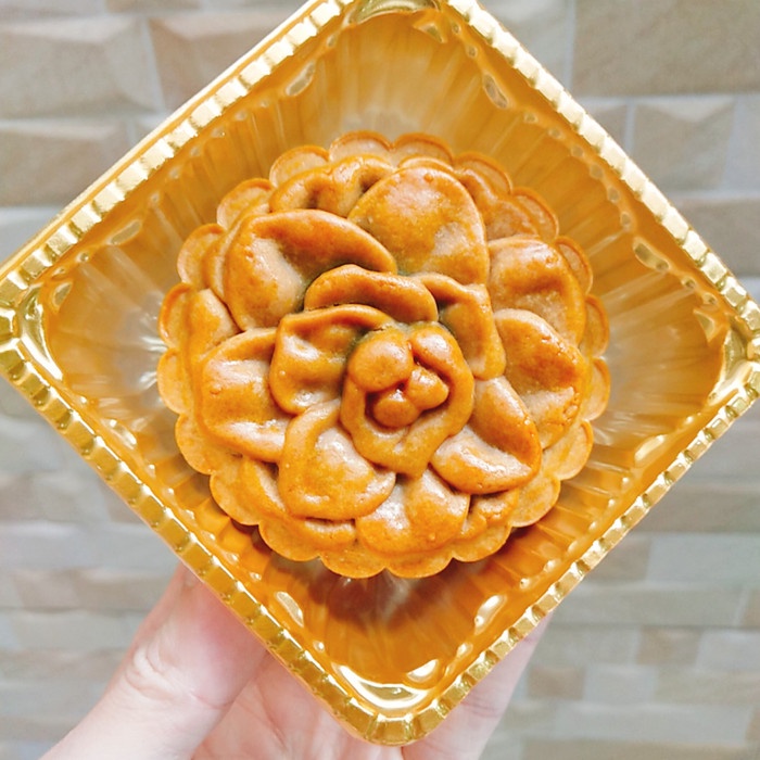 

KERING-KUE- MOONCAKE MOON CAKE KUE BULAN ORIGINAL TELUR ASIN - KACANG HIJAU -KUE-KERING.