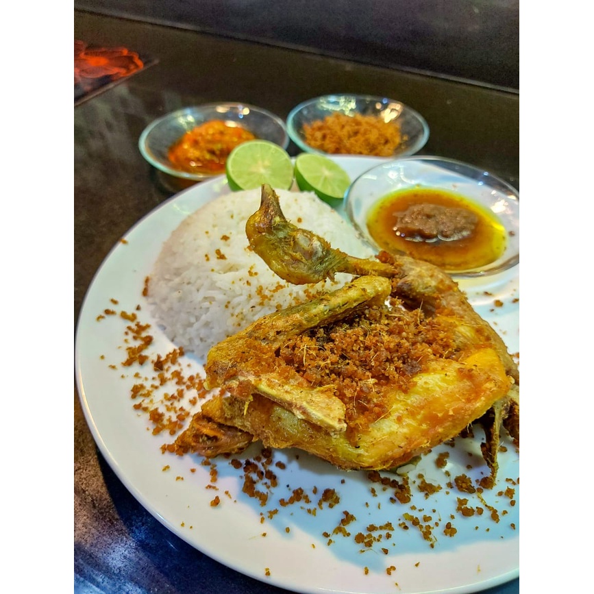 

Ayam Goreng Frozen Bumbu Kuning 1 ekor