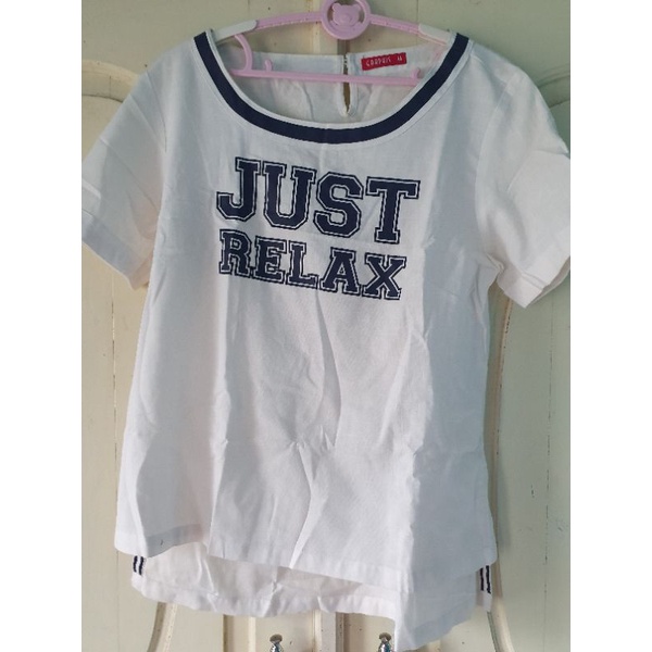 Preloved kaos Graphis size M