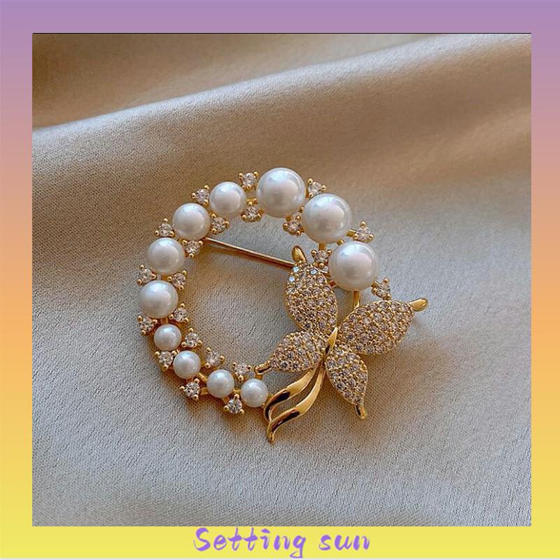 Candy Jewelry Fashion Korean Butterfly Brooches Gold Color Pearl Brooch Pins Rhinestone Breastpin for Women TN