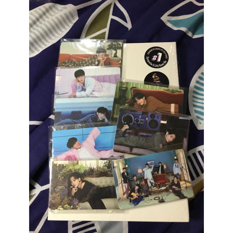 BTS BE Essential + PC Random Group Fullset (Booked)