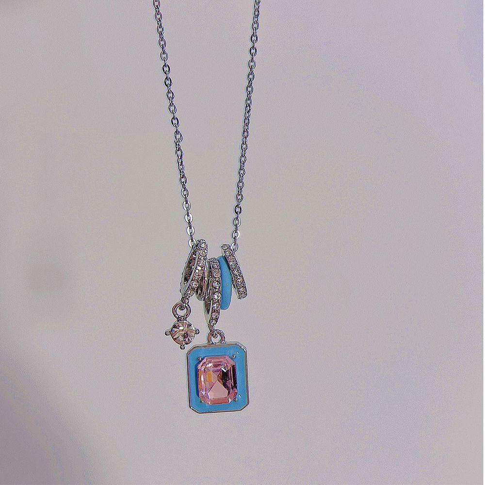 Mxbeauty Square Pendant Kalung Perempuan Rantai Klavikula Mengkilap Perhiasan Fashion Hadiah Teman Gadis Leher Choker