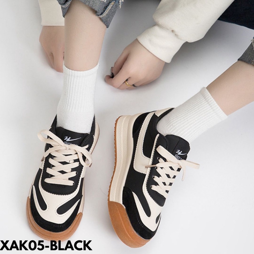 SNEAKERS WANITA IMPOR SUPER NYAMAN DAN KEREN GAYA SIMPLE AK05