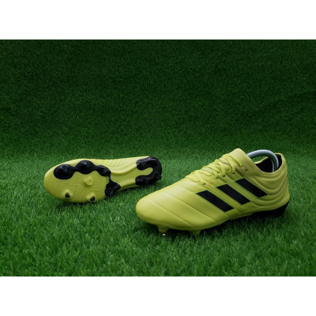 Sepatu Bola - Adidas Copa 19.1 FG - Solar Yellow