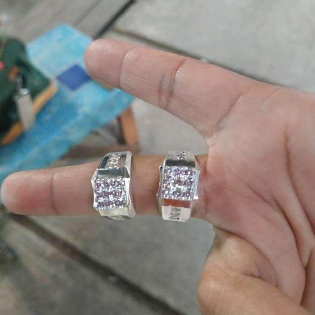 Cincin cowo perak