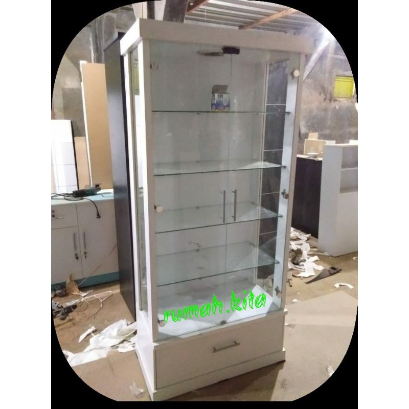 lemari pajangan/lemari kaca/lemari tas/rak penyimpanan