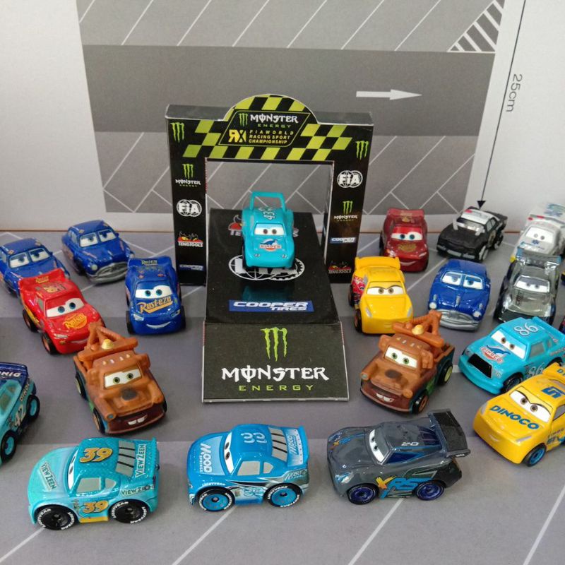 Disney Pixar Cars Mini Racer Mattel Jackson Storm king Blindspot Arvy Fritter Faregame Taxi Movie Ho