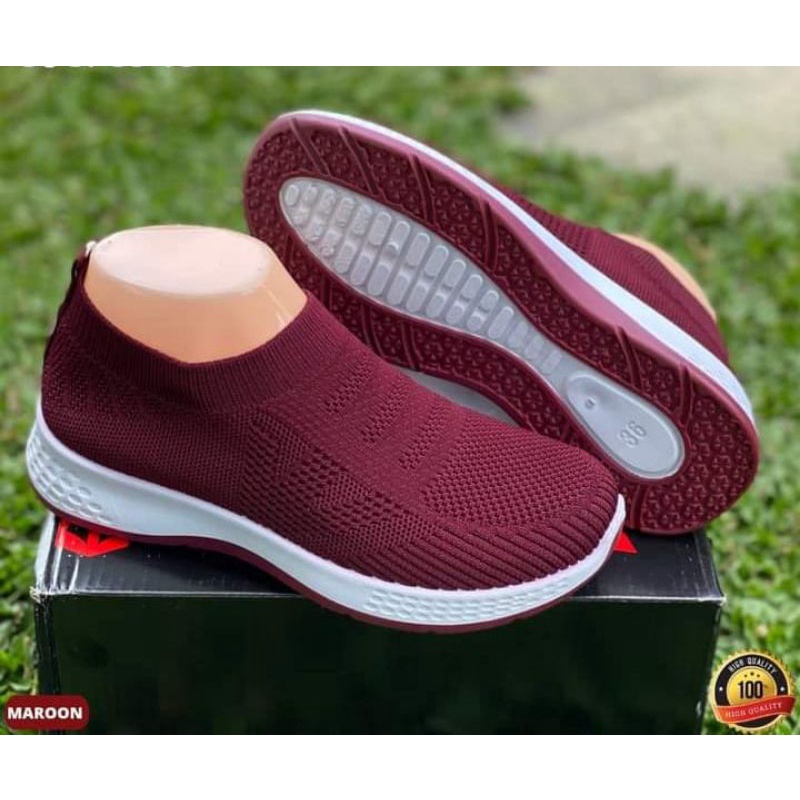 sepatu kdm import wanita model sneakers slip on desain terbaru