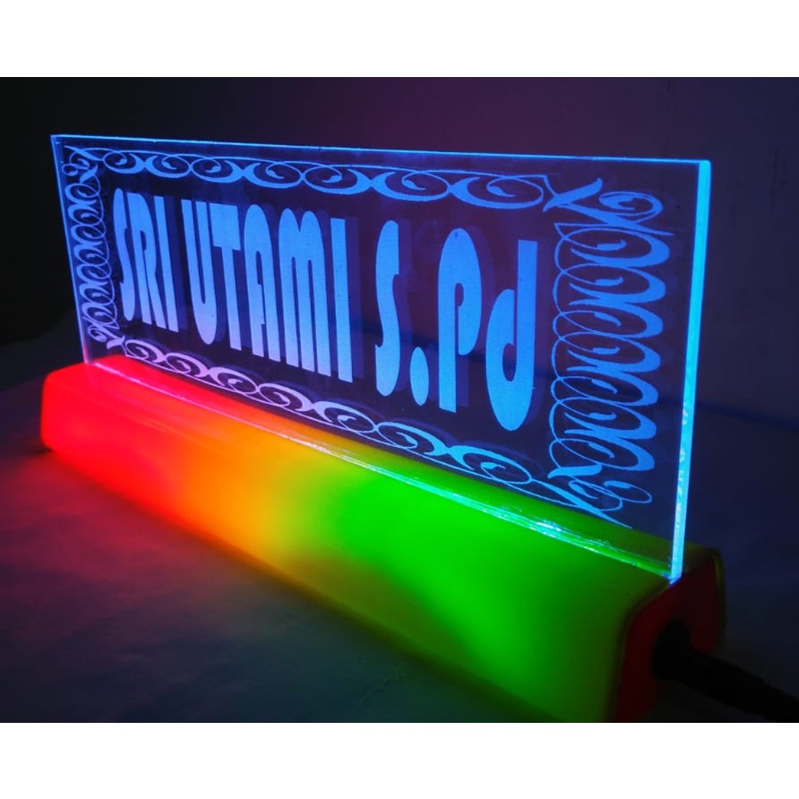 

PAPAN NAMA MEJA ACRYLIC UKIR LED