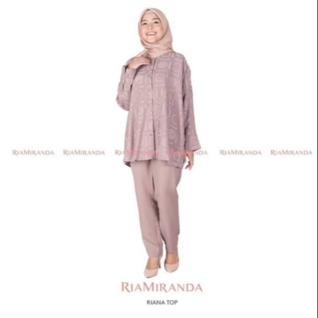 Preloved riana top ria miranda