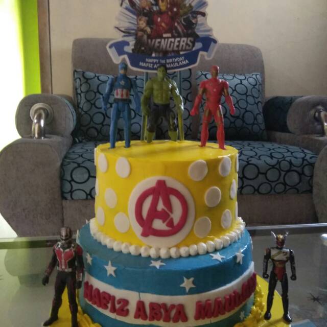 

Kue Ulang tahun Avanger