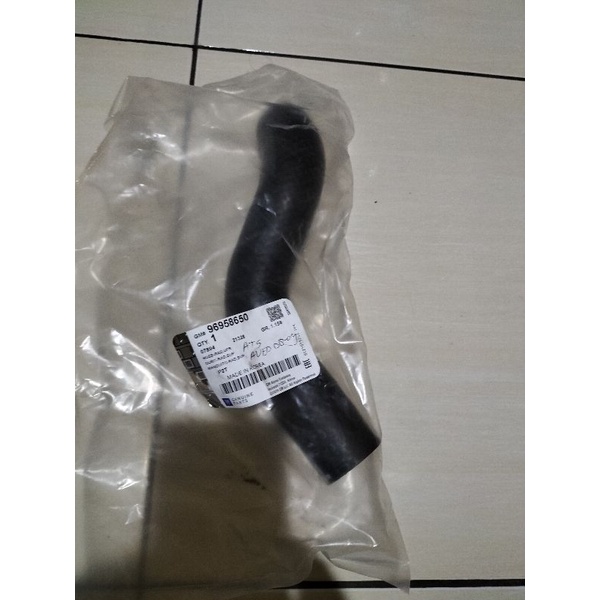 Selang radiator atas chevrolet Aveo 2008-2009 selang inlet Aveo ls