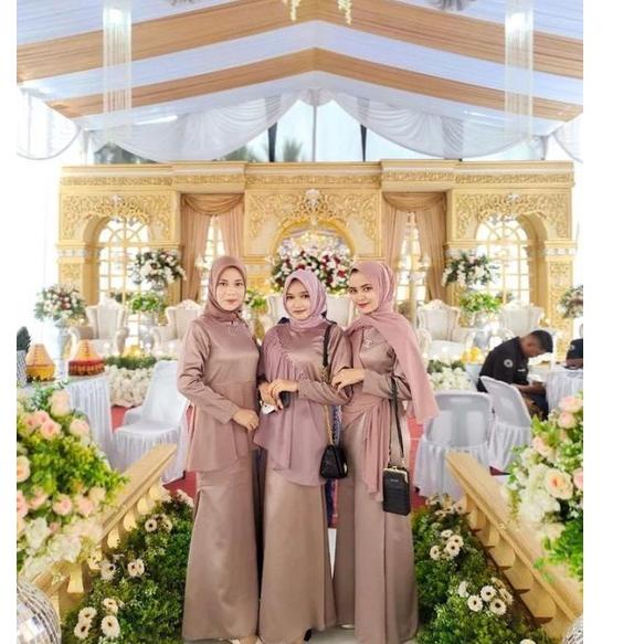 56 BRIDESMAID FREE BOX PAKET LENGKAP MURAH SATIN VELVET ROBERTO JR HAMPERS BRIDESMAID LAMARAN 365