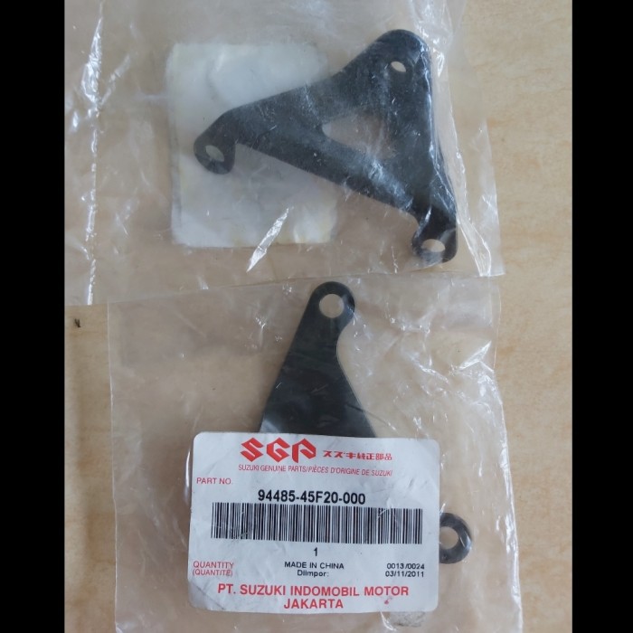 Braket undercowl tutup mesin Suzuki Thunder 125