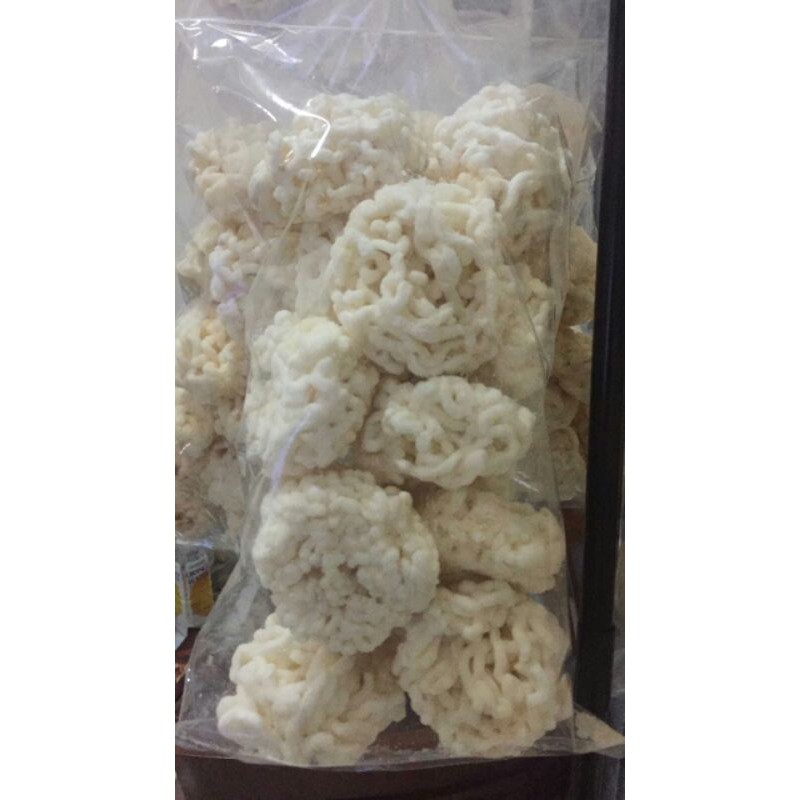 

Kerupuk Bola