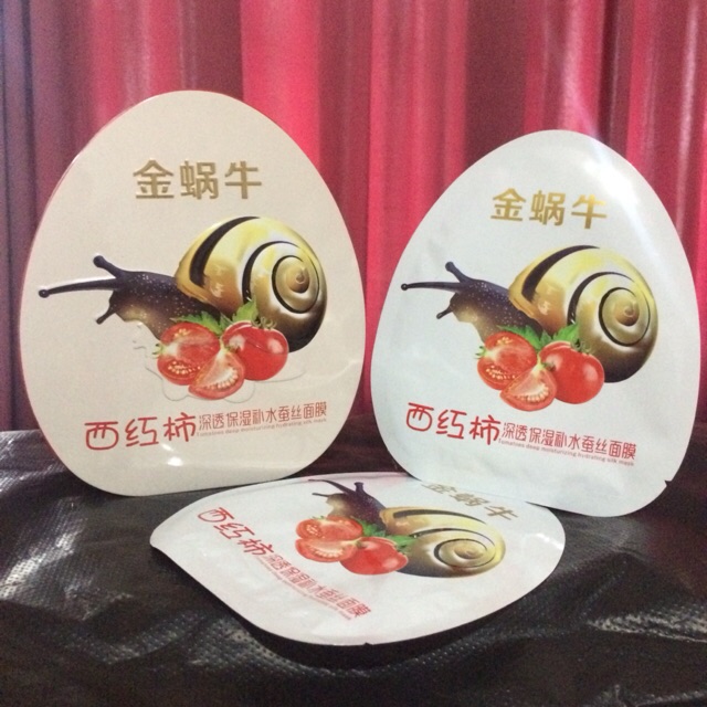 Wobechon Tomatoes And Bitter Gourd Egg Snail Mask. Masker Buah Labu Dan Tomat.