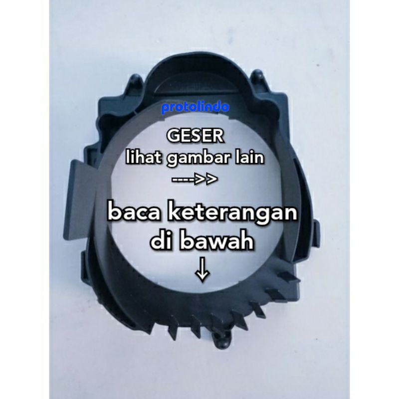 SAMBUNGAN TUTUP RADIATOR VARIO 125 150 PCX CBU bagian tengah cover tutup body protector muffler knal