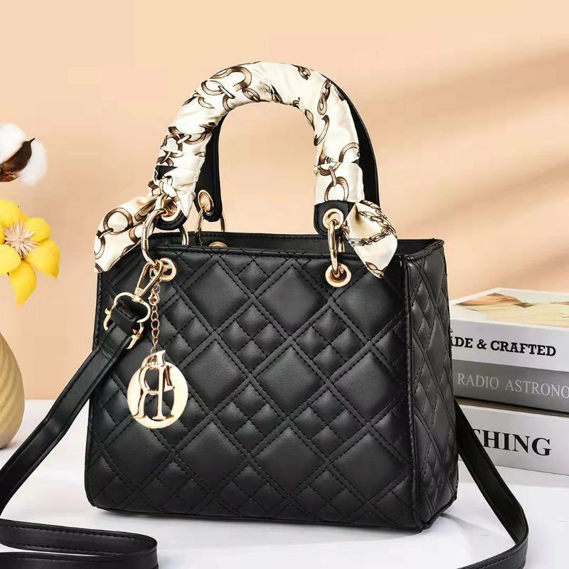 TAS SELEMPANG IMPORT WANITA |  R17816  | TAS FASHION MURAH TERBARU 100%IMPORT CHINA