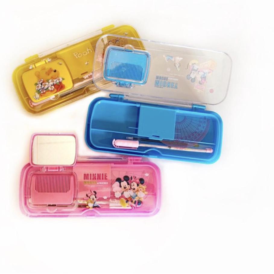

ナ Pencil case / tempat pensil kaca plastik karakter set per 1 pcs ada isi pencil stip serutan kaca dan sisir Trend