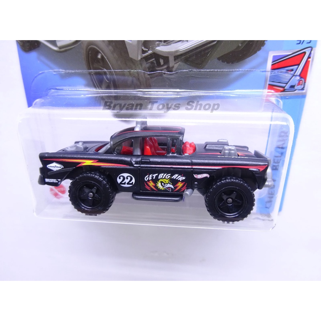 Hot Wheels Big-Air Bel-Air Hitam