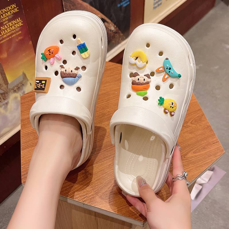 LUMMYSHOP SANDALS WANITA SENDAL KARET VIRAL PREMIUM SANDAL BAKPAO IMPORT ( harap kasih note di kolom pesanan untuk variasi jibbitz / aksesories nya )