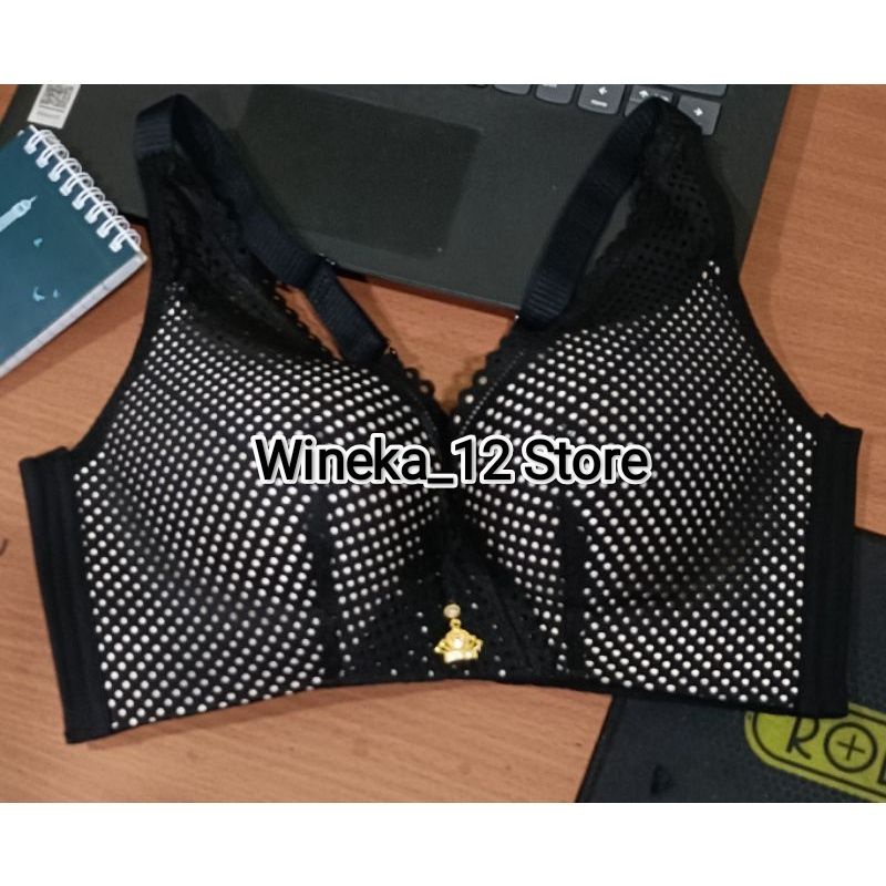 Bh Wanita Jumbo Bra Push Up Cup D Bra SEAMLESS  Size 36-46 #2065