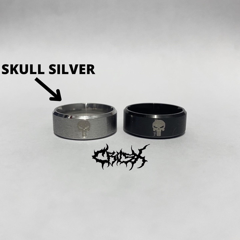 SKULL RING / CINCIN TENGKORAK HITAM SILVER  / CROSS RING ROYAL KNIGHTS RING KERAJAAN CINCIN KSATRIA RING SKULL RING CINCIN COUPLE RING KOREAN STYLE RING CINCIN STYLE KOREA CINCIN AESTHETIC RING CINCIN TITANIUM STAINLESS CINCIN PRIA WANITA HIPHOP PUNK RING