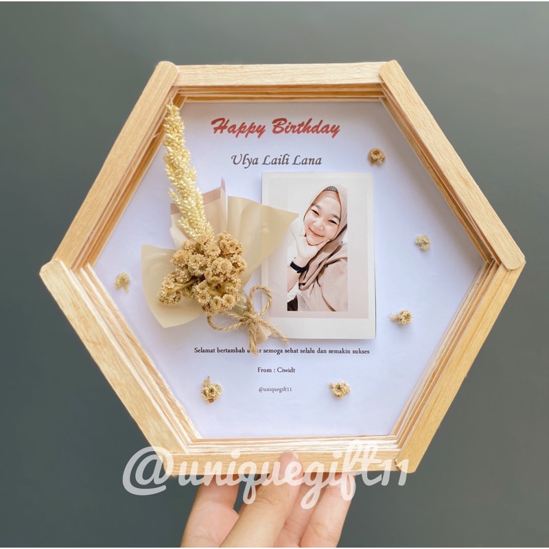 DRIED FLOWER FRAME HEXAGONAL - KADO UNIK - KADO ULANGTAHUN CEWEK - KADO ULANGTAHUN COWOK - KADO WISU