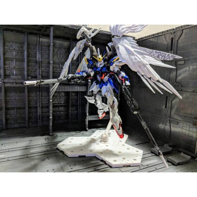 Bandai Hi res HIRM High Resolution Wing zero special coating + action base + decal