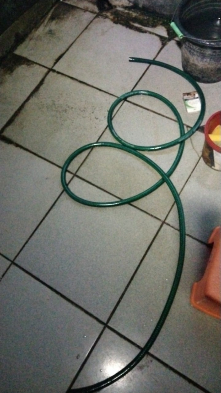 Selang Air Anti Lumut Anyaman Benang Hijau Diameter 5/8 Per Meter-propeller