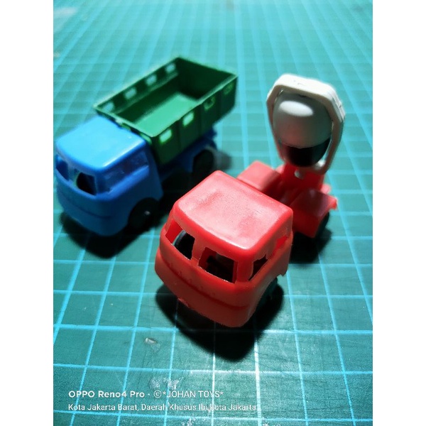 Mobil Curah 6Cm isi 20 Pcs FFR