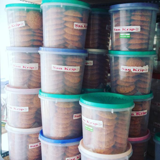 

Dijual Kremes Ubi/ Grubi/ Cakar Ayam Terlaris