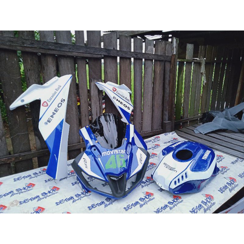 BODY R15V2 COVER TANGKI R1M UNDERCOWL R15V2 HEADLAMP R15 V2 MODEL HEADLAMP R15 V3