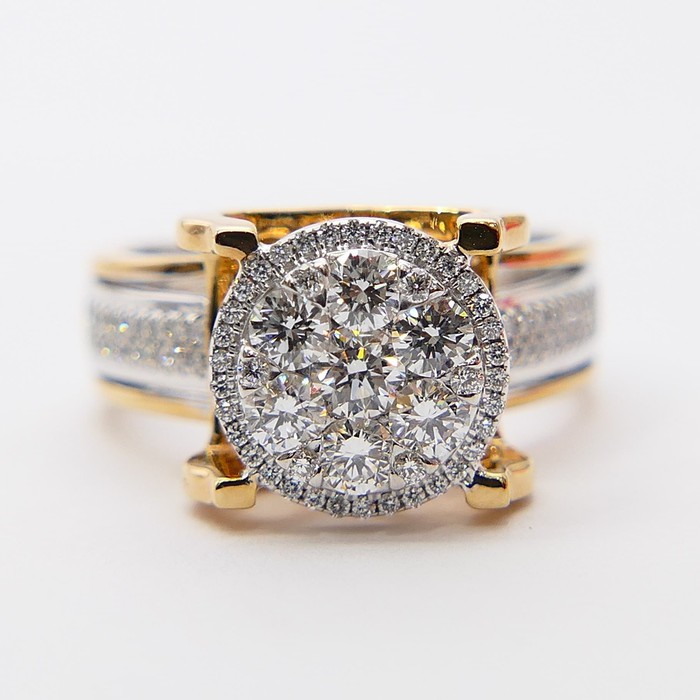 

Ladies Ring Diamond 75% DQ 038
