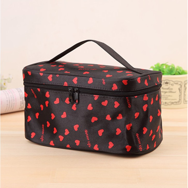 Grosir - T021 Tas Kosmetik Wanita Multi Fungsi Motif Huruf / Tas Korean / Travel Bag Women