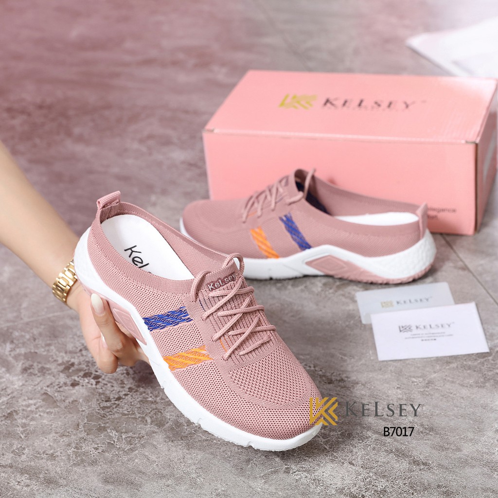 Kelsey Sandal Flyknit Shoes Wanita Selop Sandal  B7017