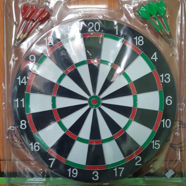 DART GAME/DART BOARD