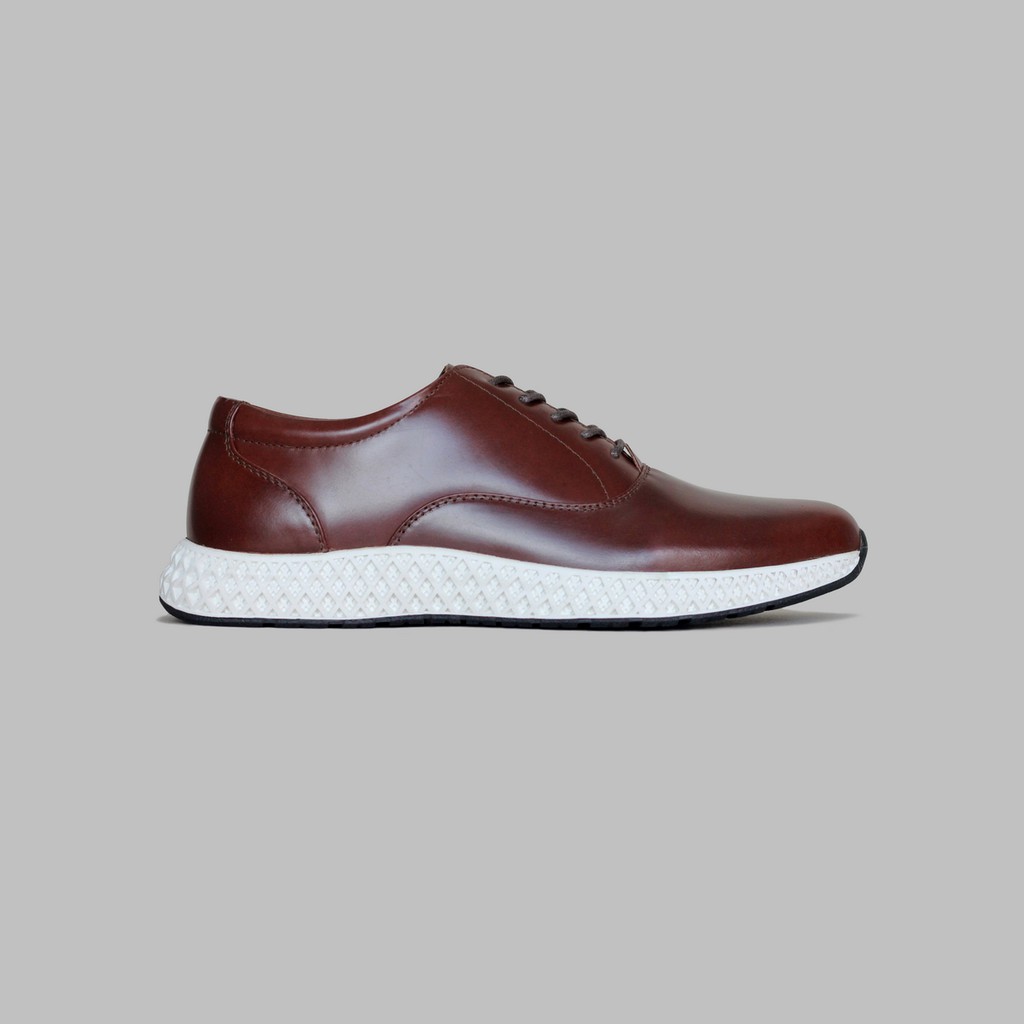 ARTAP - Sepatu Sneakers Kulit Asli - Wolio PU Brown White Sole