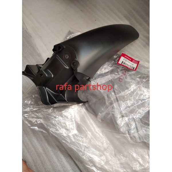 Spakbor Depan Bagian Belakang B SUPRA X 125 61200KPH700 ORI AHM