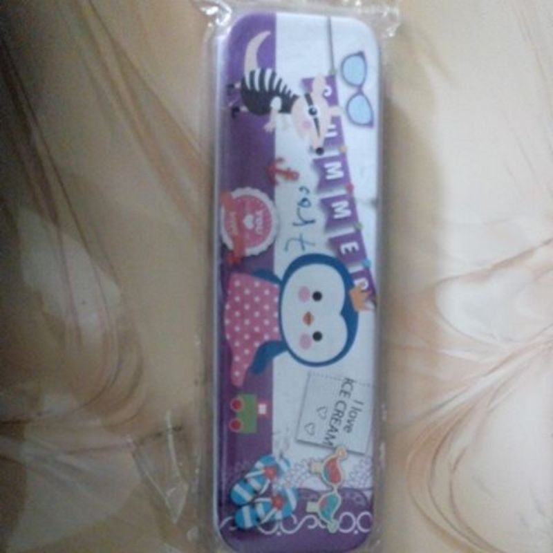 

Tempat pensil