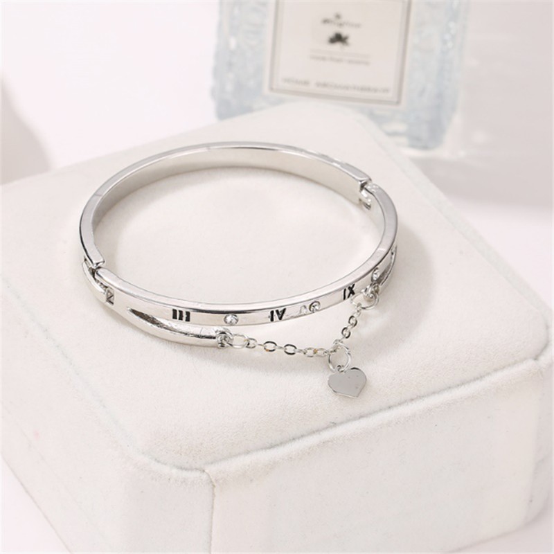 SEUSUK  Fashion Bracelet &amp; Bangle Heart Love Tag Bracelet Jewelry for Women COD