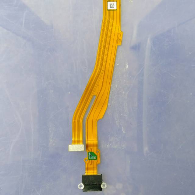 LUBANG ATAU FLEKSIBEL KONEKTOR CAS OPPO A3S ORI