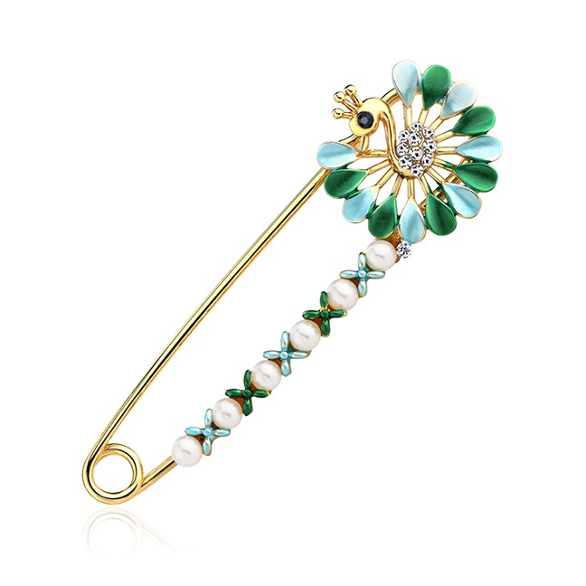 LRC Bross Simple Peacock Shape Decorated Brooch F24297